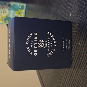 Torrid Sea Breeze 7.05oz candle